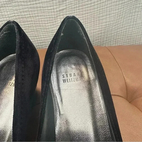 Stuart Weitzman Bow Loafers With Heel Black Velvet Size 8 EUC - Picture 11 of 12